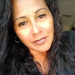 Meet your Posher, Debra